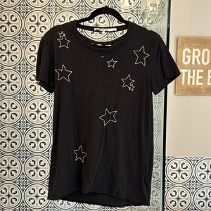Pam & Gela Distressed Stars Tee size small